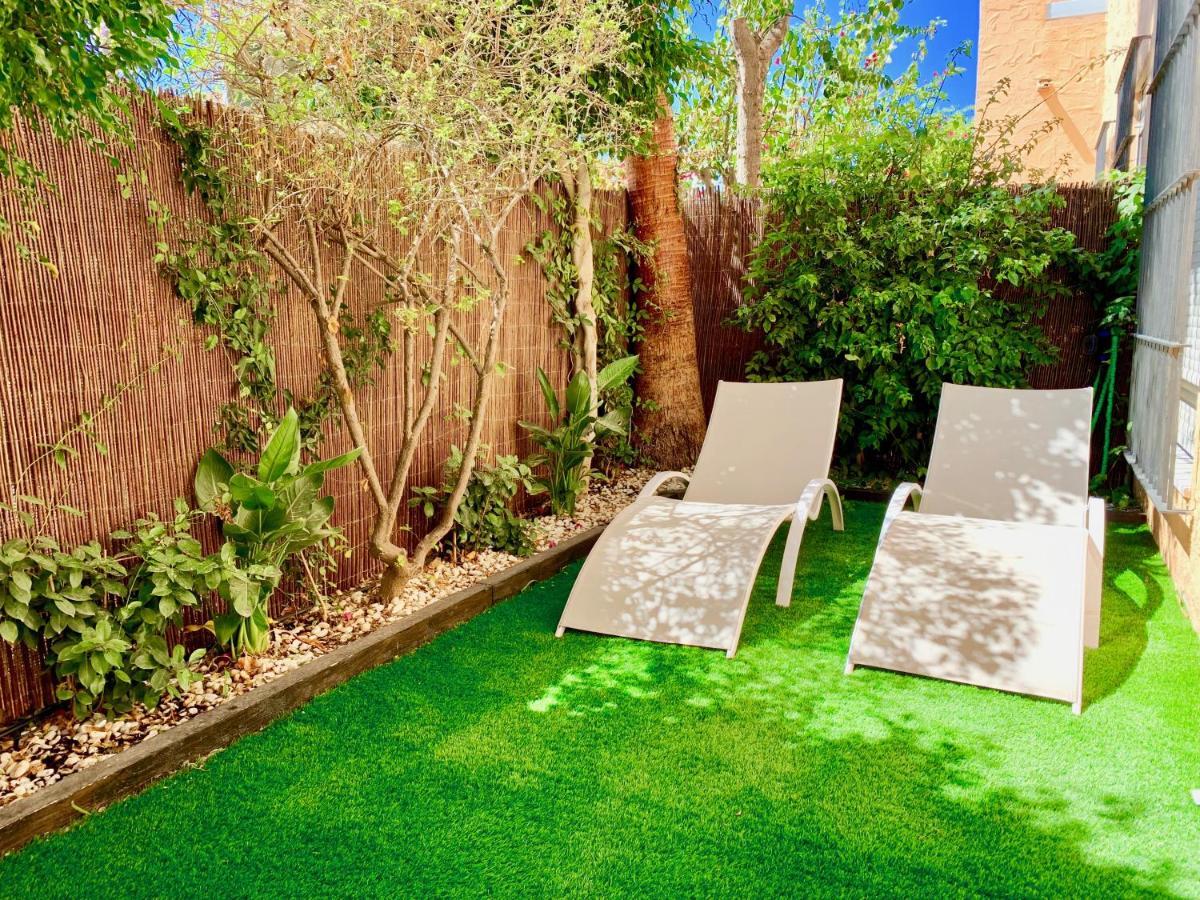 Marinas Sol - Tu Hogar Con Jardin Privado! Apartment Vera Bagian luar foto