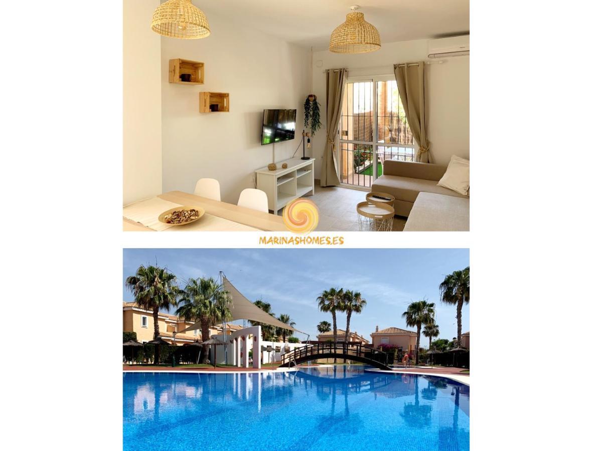 Marinas Sol - Tu Hogar Con Jardin Privado! Apartment Vera Bagian luar foto